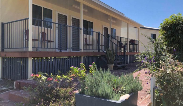 Burdekin Cascades Caravan Park - Ayr, QLD