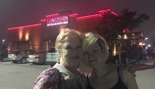 LongHorn Steakhouse - Webster, TX