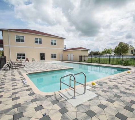 Econo Lodge - Kissimmee, FL