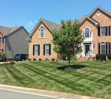 Picture Perfect Lawn Maintenance - North Dinwiddie, VA