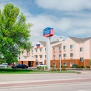 Fairfield Inn & Suites - Hotels