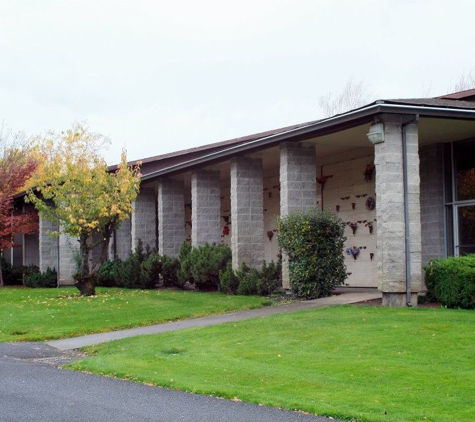 Memory Gardens Memorial Park & Mortuary - Medford, OR