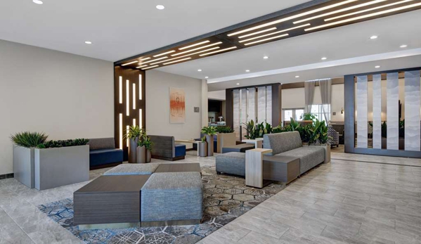 Homewood Suites by Hilton Edison Woodbridge - Edison, NJ