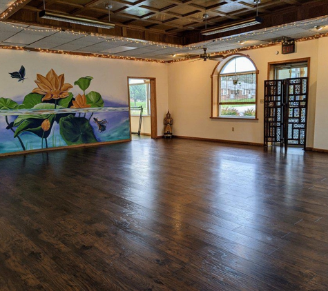 Carondelet Yoga Center - Saint Louis, MO