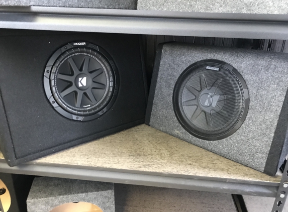 Reckless Car Audio - Muncie, IN