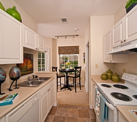 The Grove at Swift Creek Apartments - Midlothian, VA