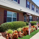 College Square at Harbour View Townhome Apartments - Apartments