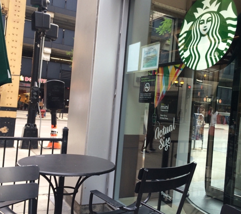 Starbucks Coffee - Chicago, IL