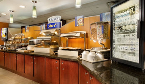 Holiday Inn Express & Suites Manassas - Manassas, VA