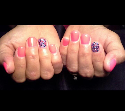 The Gel Queens - Fair Oaks, CA. ♥Obsessed with my hard gel nails by Vanessa♥