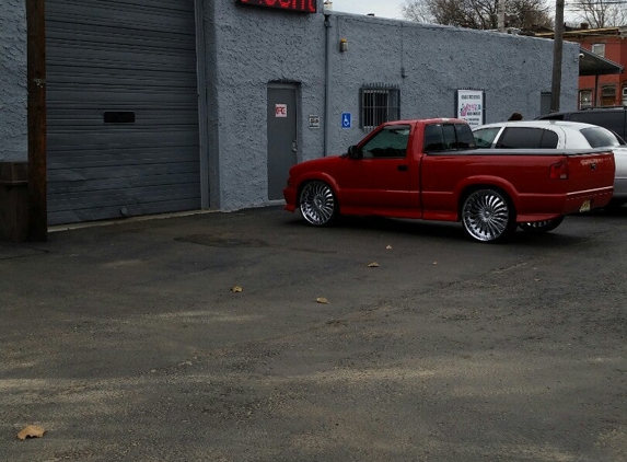 Mendez Auto Center - Camden, NJ