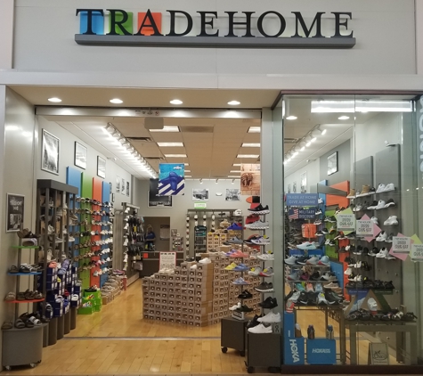 Tradehome Shoes - Lincoln, NE