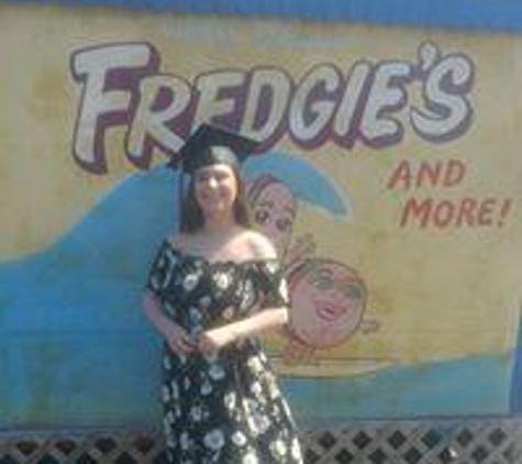 Fredgie's World Famous Hot Dogs - Jensen Beach, FL