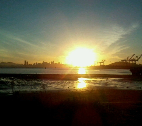 Middle Harbor Shoreline Park - Oakland, CA