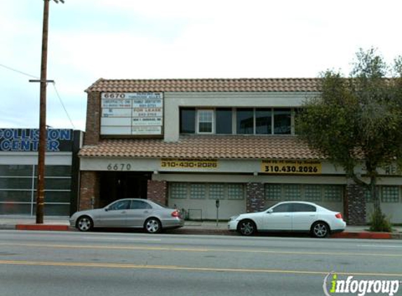 Steven Yang, DDS - Reseda, CA