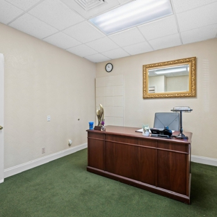 Executive Place Office Suites - Hollywood, FL