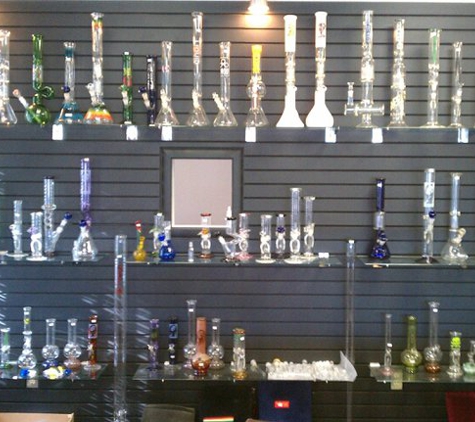 Up In Smoke (Smoke Shop) Costa Mesa - Costa Mesa, CA