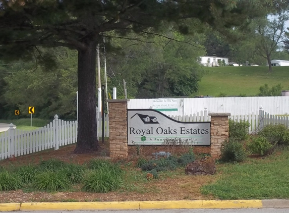 Royal Oaks Estates - Peoria, IL