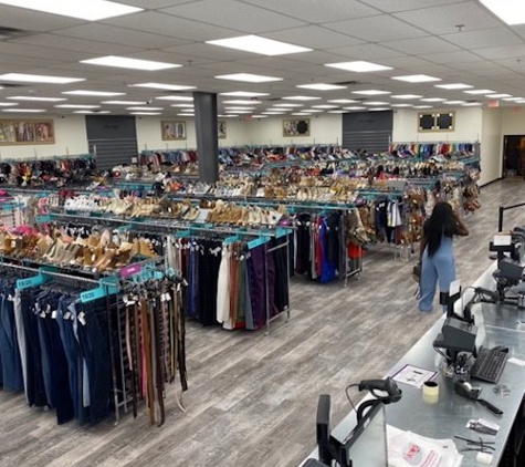 Plato's Closet - Matthews, NC