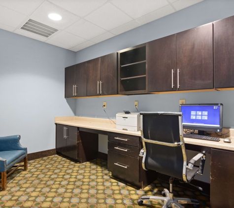 SureStay Plus by Best Western Portland Route 52 West - Portland, TN