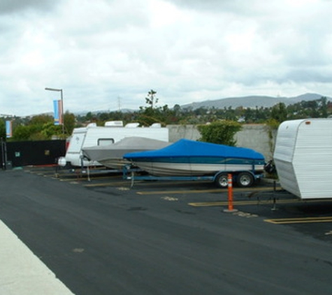 El Camino Self Storage - Encinitas, CA