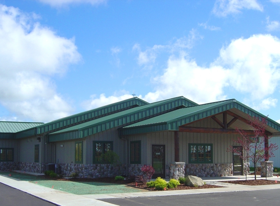 Airport Animal Clinic, Bovine Services, PC - Cadillac, MI