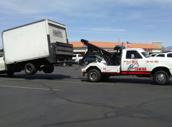 Road Runner Towing - Albuquerque, NM