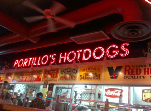 Portillo's Hot Dogs - Schaumburg, IL