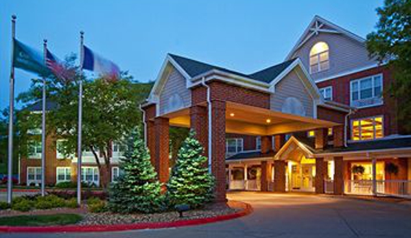 Country Inns & Suites - Clive, IA