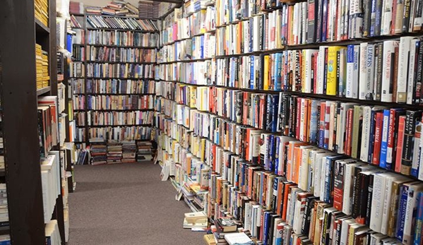 The Book Market Sales And Trading Center - Crest Hill, IL