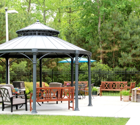 Cedar Manor Assisted Living Center - Chesapeake, VA