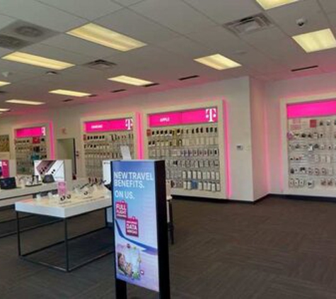 T-Mobile - Mission, KS