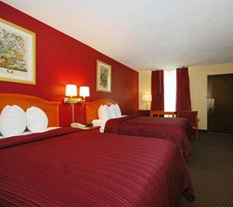 Econo Lodge - Millington, TN