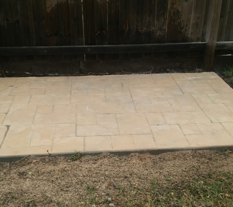 J & E Concrete Contractors - Deer Park, TX. Even BBQ pads can be decorative