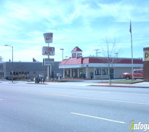 The Habit Burger Grill - Northridge, CA