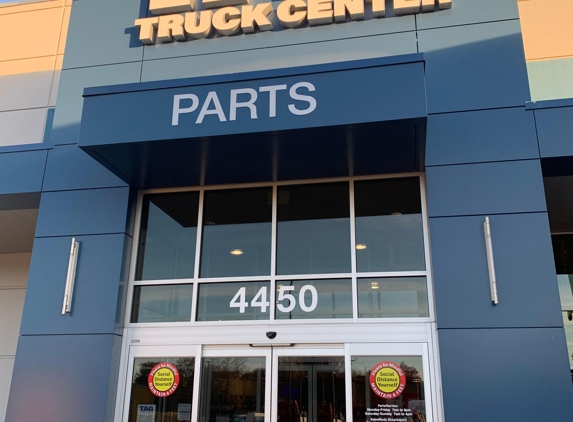 TAG Truck Center Memphis - Memphis, TN