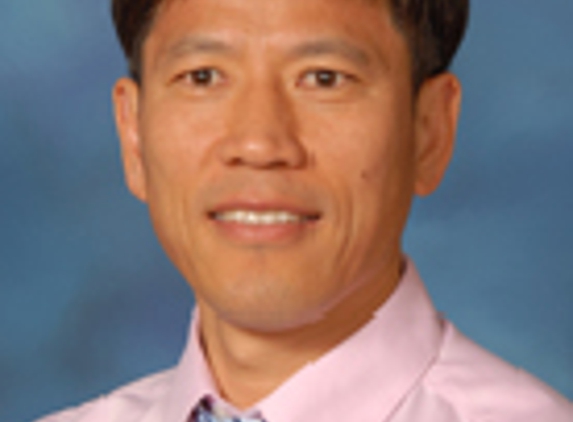 Dr. Sugkee s Youn, MD - Centreville, VA