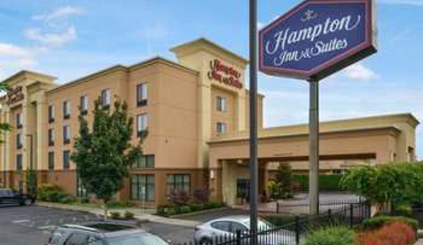 Hampton Inn & Suites Tacoma - Tacoma, WA