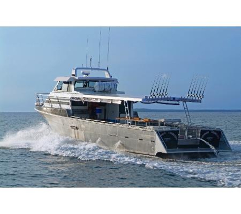 Equinox Fishing Charters - Cullen Bay, NT