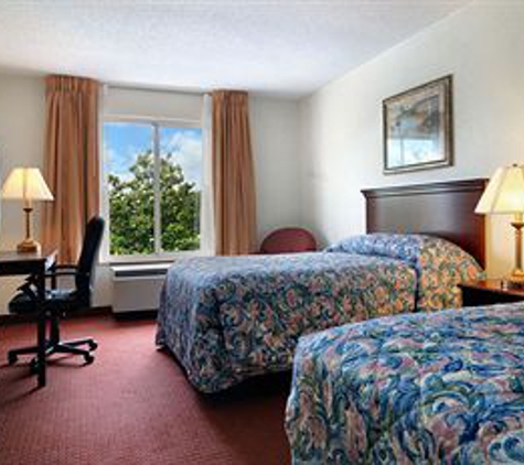 Norcross Inn & Suites - Peachtree Corners, GA