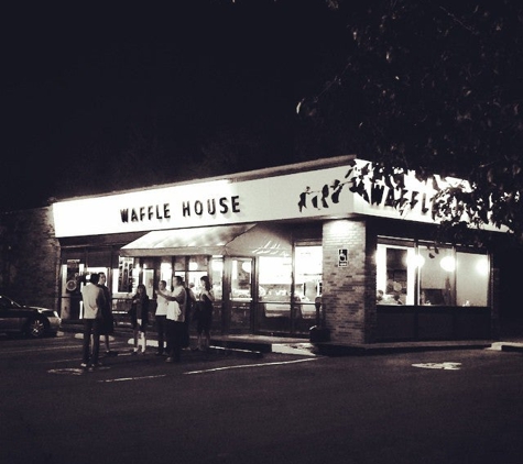 Waffle House - Winston Salem, NC