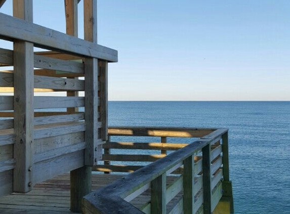 Oceanana Pier & Pier House Restaurant - Atlantic Beach, NC