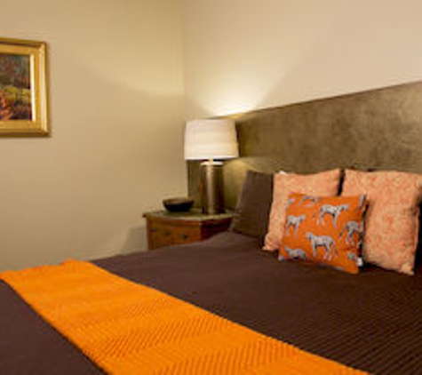 Luxx Hotel & Casita Suites - Santa Fe, NM