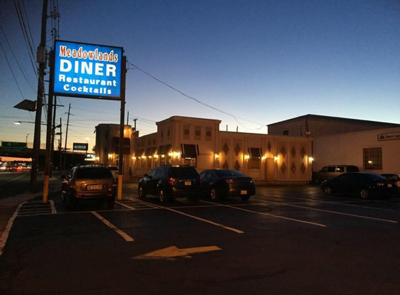 Meadowlands Diner - Carlstadt, NJ