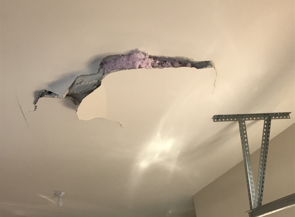 Signature Movers Inc - Washington, DC. Damage to ceiling done by the movers. They did not pay for what they damaged.