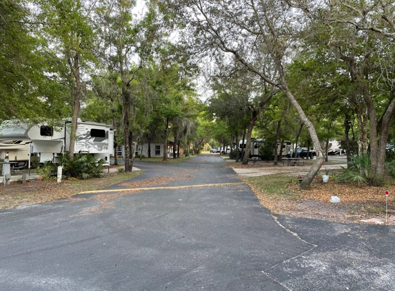 A Big Wheel RV Park - Saint Marys, GA