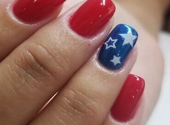 Mirandas Beauty & Nails Salon - Miami, FL