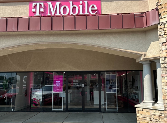 T-Mobile - Holladay, UT