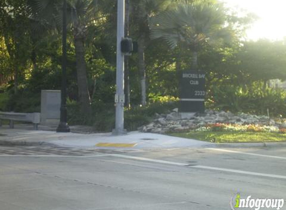 Brickell Bay Club Condominium - Miami, FL