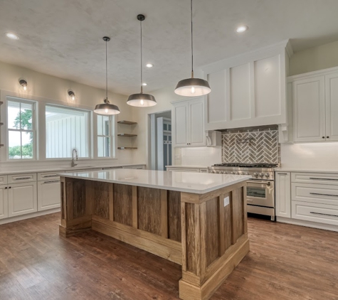 Amira Custom Homes - Alachua, FL. Custom home in Fort White, FL